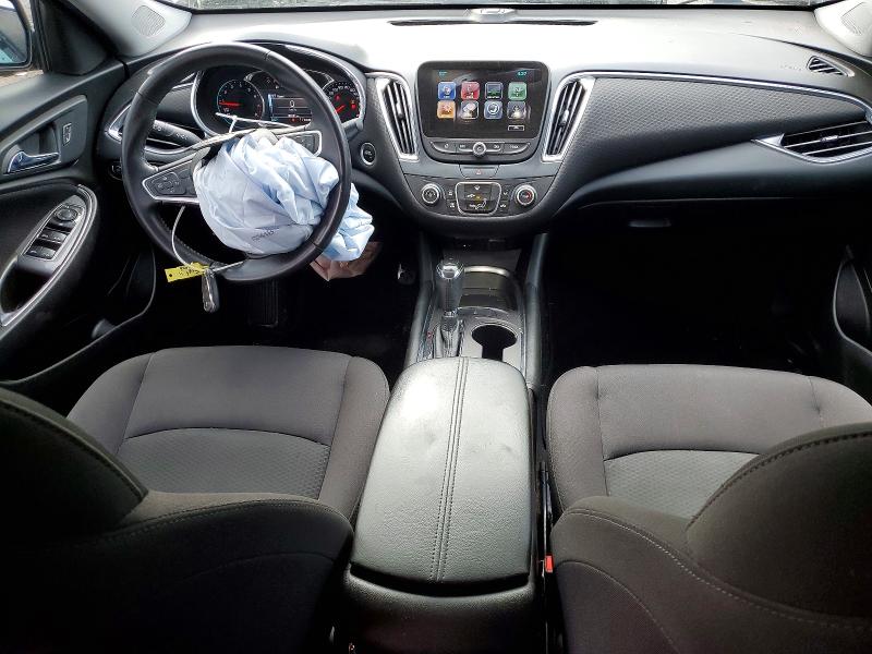 69500426 :رقم المزاد ، 1G1ZE5ST0HF268982 vin ، 2017 Chevrolet Malibu مزاد بيع
