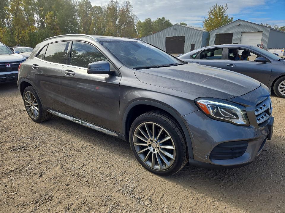 68993476 :رقم المزاد ، WDCTG4GB7JJ378054 vin ، 2018 Mercedes-benz Gla مزاد بيع
