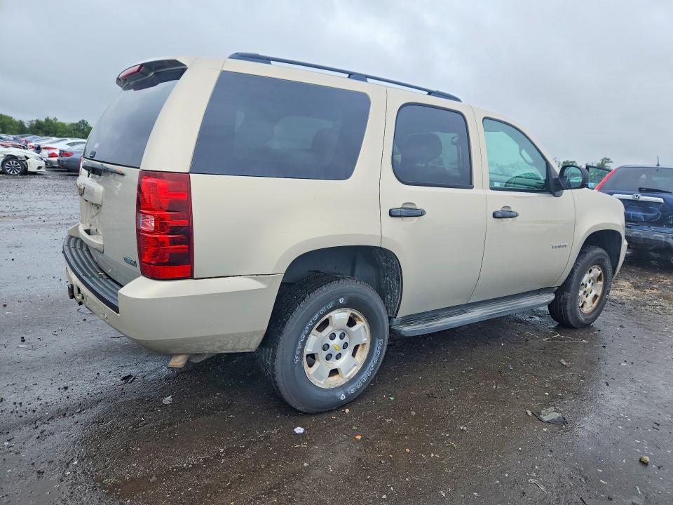 69870596 :رقم المزاد ، 1GNMCAE31AR216560 vin ، 2010 Chevrolet Tahoe مزاد بيع