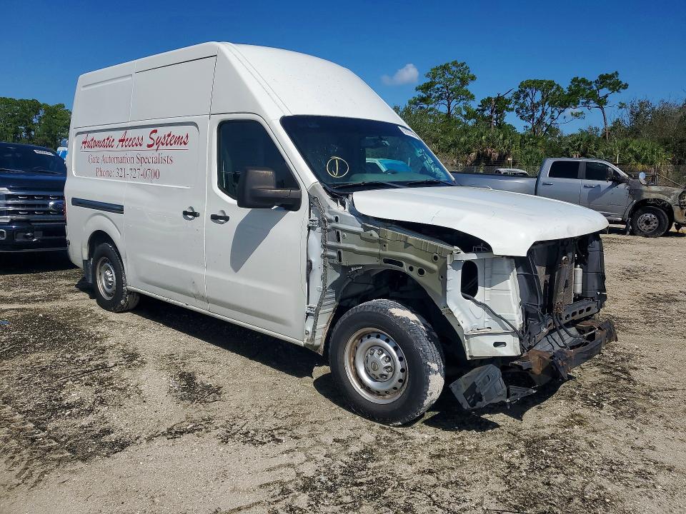69657446 :رقم المزاد ، 1N6BF0LY7HN802775 vin ، 2017 Nissan Nv مزاد بيع