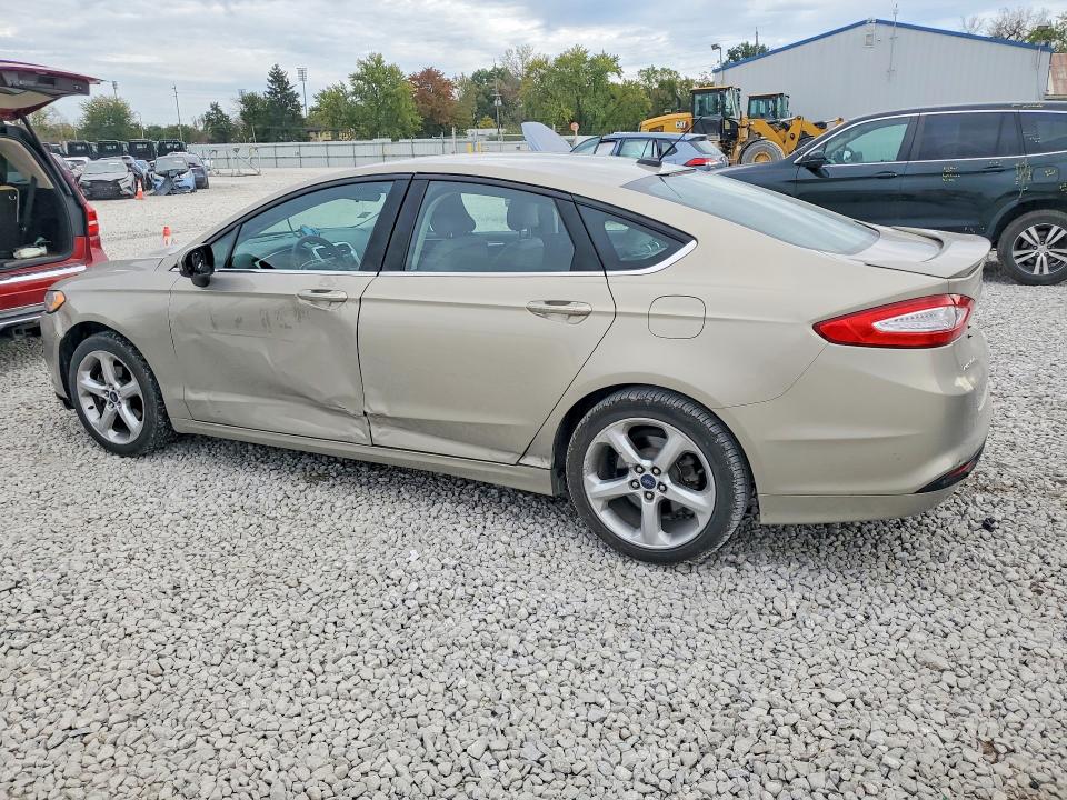 71179346 :رقم المزاد ، 3FA6P0G74GR164344 vin ، 2016 Ford Fusion مزاد بيع