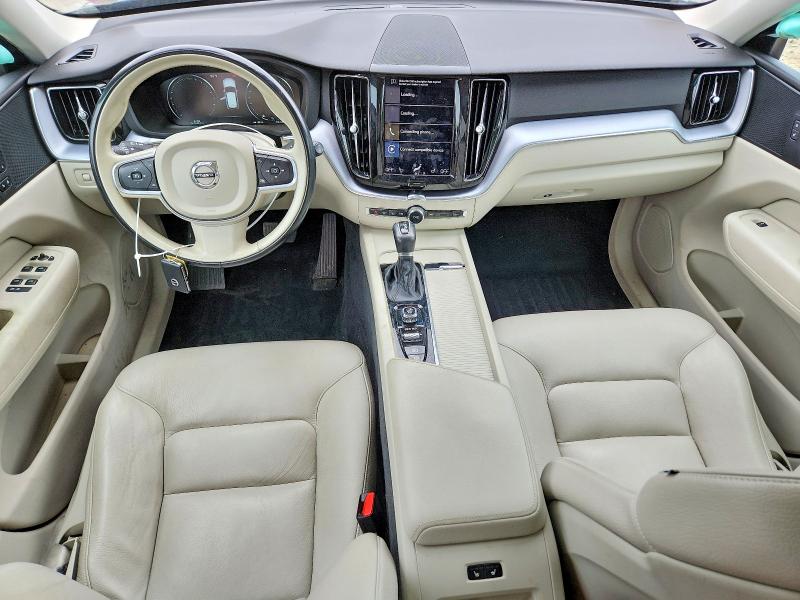 69530756 :رقم المزاد ، YV4102RK9L1571468 vin ، 2020 Volvo Xc60 مزاد بيع