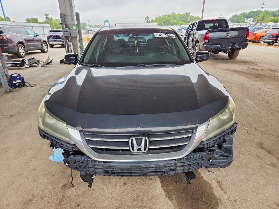 2013 Honda Accord მანქანა იყიდება აუქციონზე, vin: 1HGCR2F86DA804798, აუქციონის ნომერი: 70124966