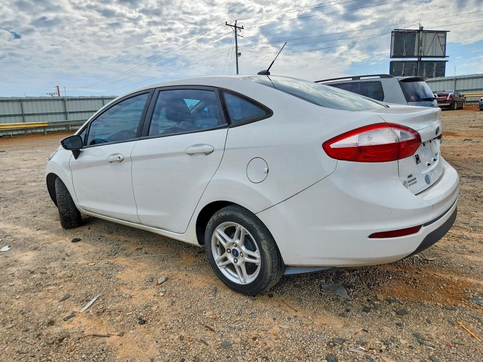 69870446 :رقم المزاد ، 3FADP4BJ7KM114254 vin ، 2019 Ford Fiesta مزاد بيع