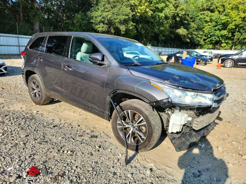 2017 Toyota Highlander მანქანა იყიდება აუქციონზე, vin: 5TDZARFH2HS030227, აუქციონის ნომერი: 69125866