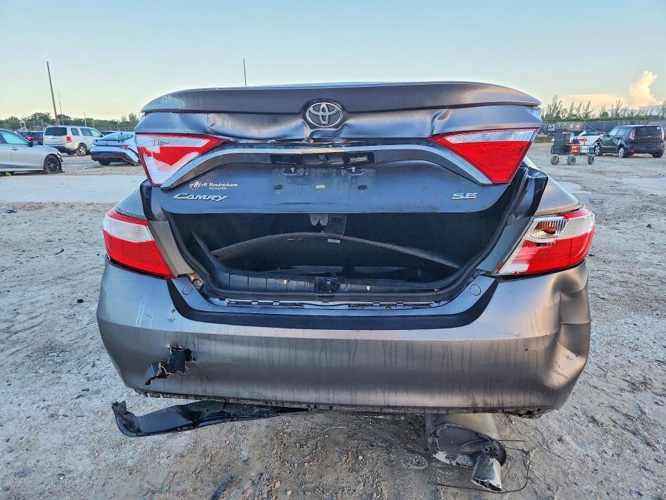 Aukcja sprzedaży 2017 Toyota Camry, vin: 4T1BF1FK5HU724322, numer aukcji: 68872176