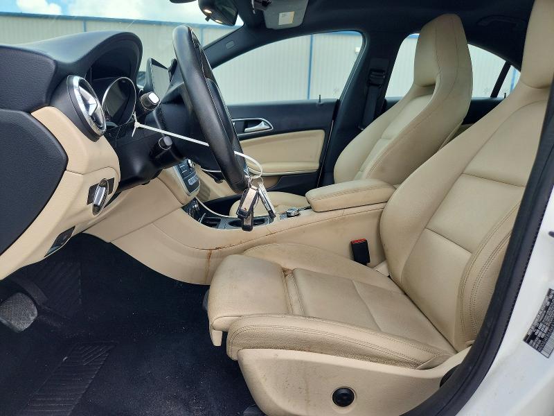 71238406 :رقم المزاد ، WDDSJ4EB6JN692119 vin ، 2018 Mercedes-benz Cla مزاد بيع