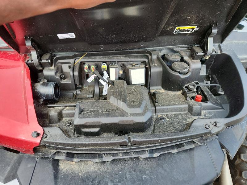 2024 Can-am Defender მანქანა იყიდება აუქციონზე, vin: 3JBUUAX47RK020677, აუქციონის ნომერი: 70121136