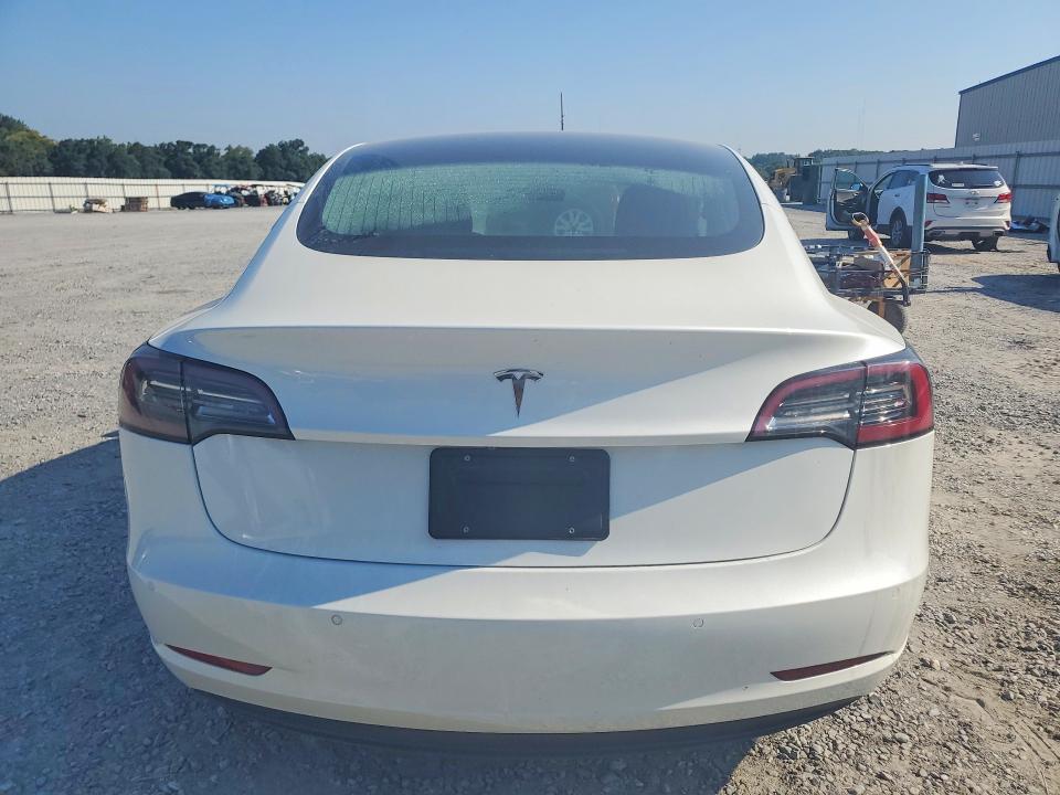 67422916 :رقم المزاد ، 5YJ3E1EA0KF484097 vin ، 2019 Tesla Model 3 مزاد بيع