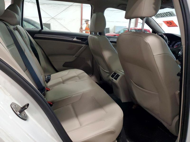 67413316 :رقم المزاد ، 3VWH17AU9HM519015 vin ، 2017 Volkswagen Golf Alltrack مزاد بيع