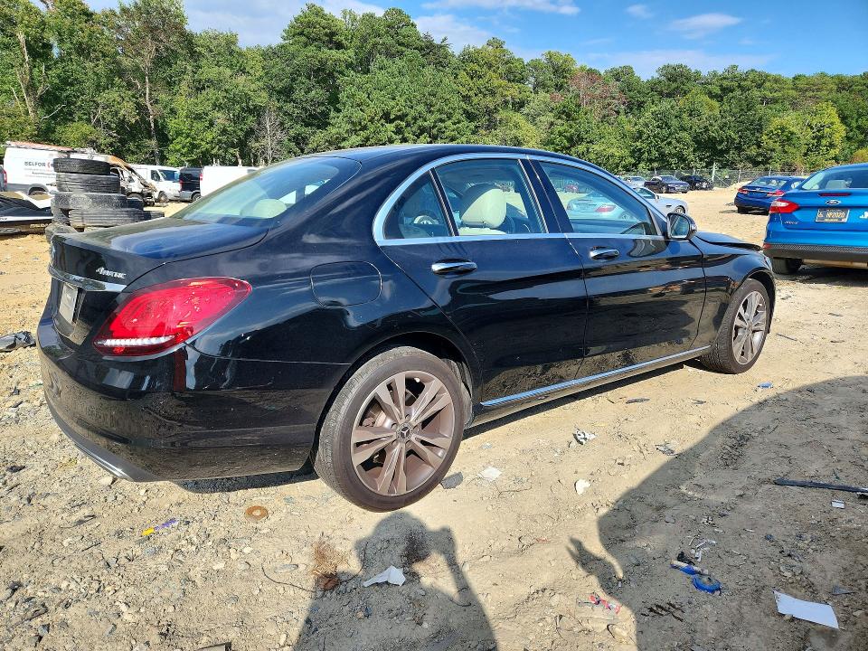 2021 Mercedes-benz C მანქანა იყიდება აუქციონზე, vin: W1KWF8EB6MR652730, აუქციონის ნომერი: 69635186