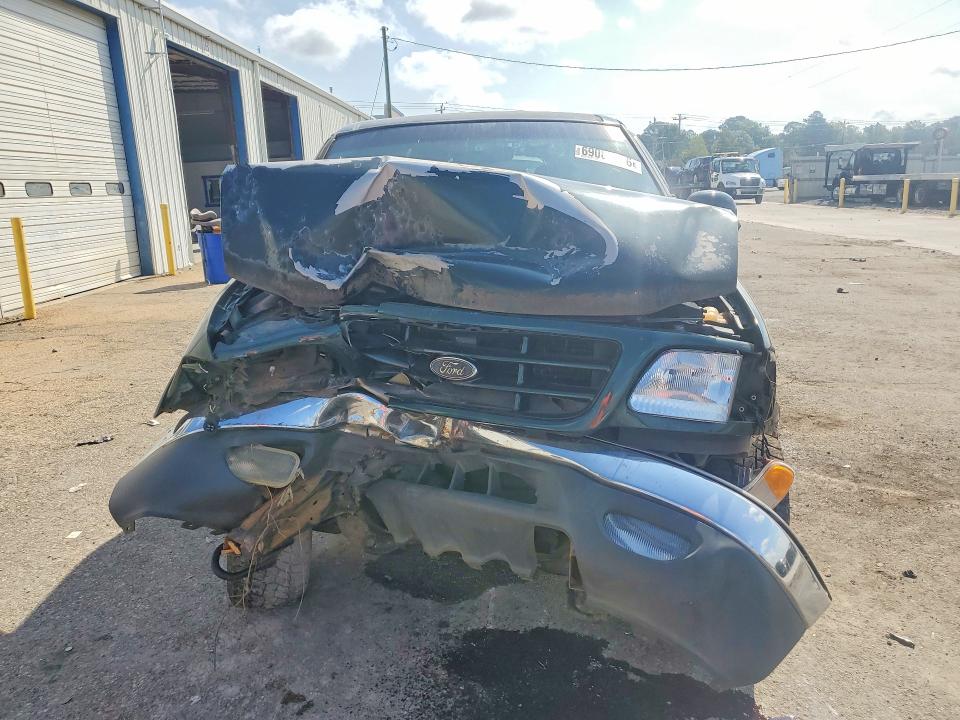 69085356 :رقم المزاد ، 2FTRX18W92CA78094 vin ، 2002 Ford F150 مزاد بيع