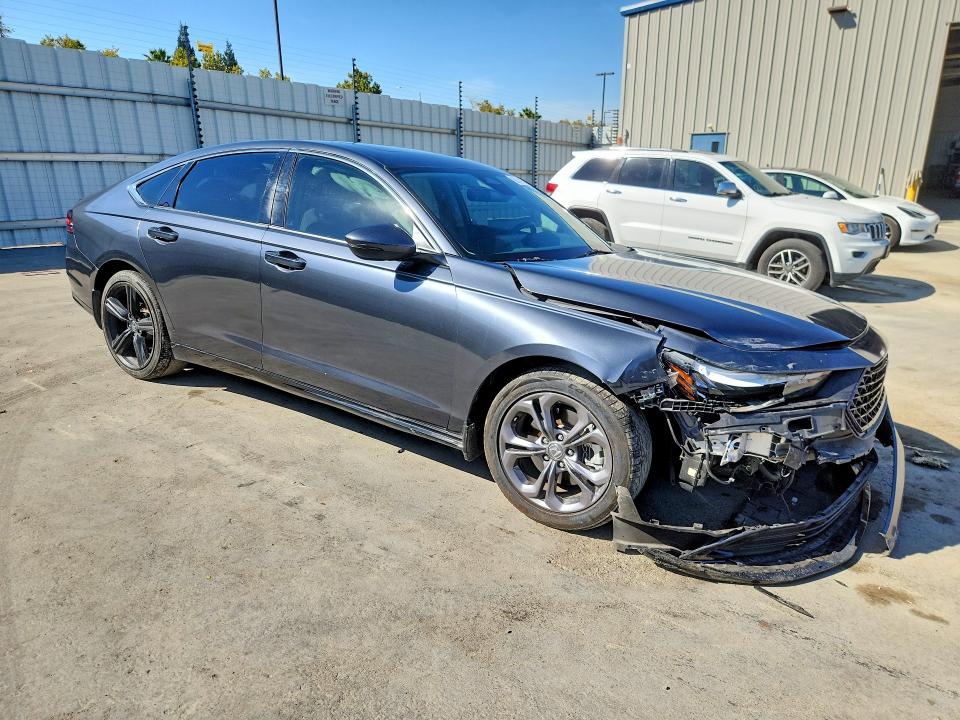 2023 Honda Accord მანქანა იყიდება აუქციონზე, vin: 1HGCY2F6XPA000980, აუქციონის ნომერი: 70028526