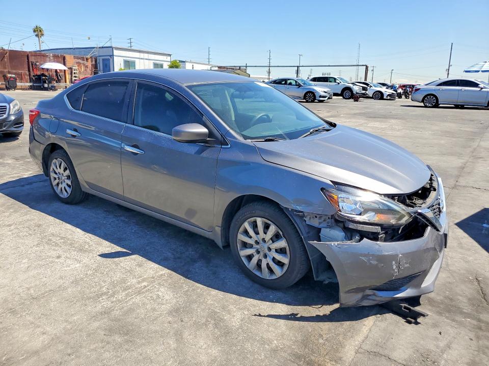Продажа на аукционе авто 2017 Nissan Sentra, vin: 3N1AB7AP9HY258184, номер лота: 68100516