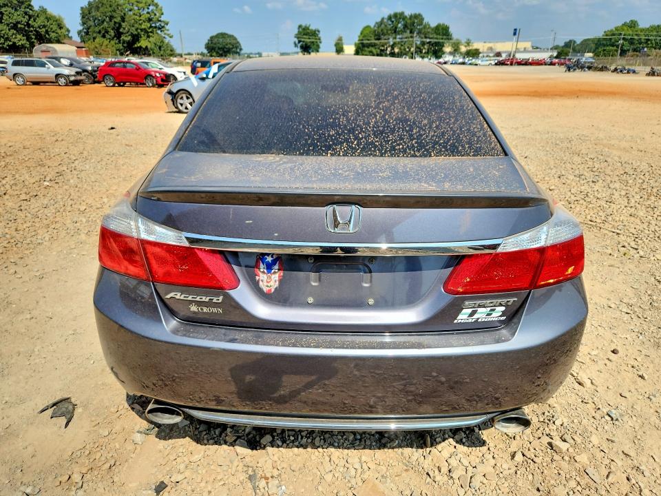 2014 Honda Accord მანქანა იყიდება აუქციონზე, vin: 1HGCR2F50EA135693, აუქციონის ნომერი: 69629896
