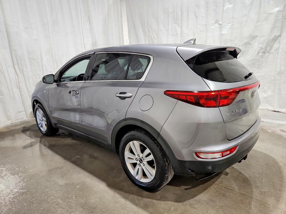 68435366 :رقم المزاد ، KNDPMCAC1H7266658 vin ، 2017 Kia Sportage مزاد بيع