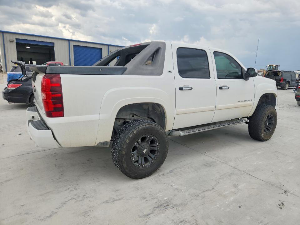67925636 :رقم المزاد ، 3GNFK12338G216263 vin ، 2008 Chevrolet Avalanche مزاد بيع