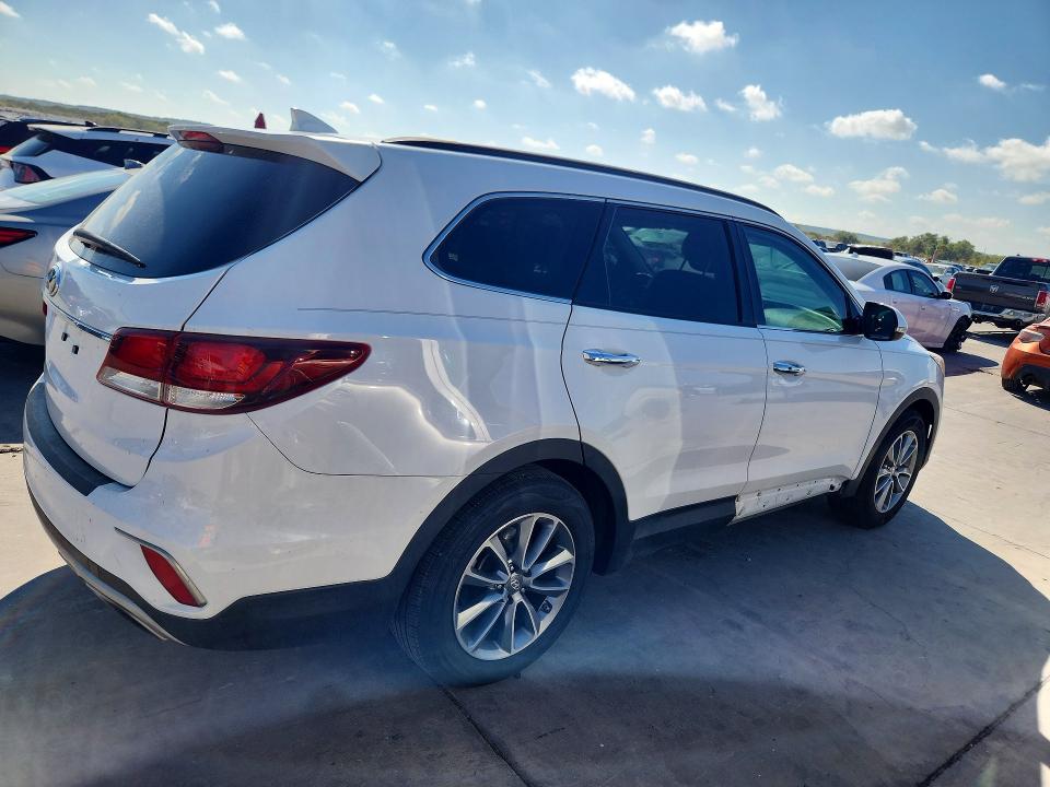 2018 Hyundai Santa Fe მანქანა იყიდება აუქციონზე, vin: KM8SN4HF2JU293951, აუქციონის ნომერი: 68401916