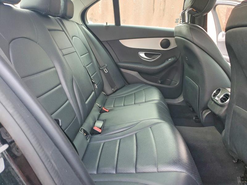 70162476 :رقم المزاد ، 55SWF4JB6GU169353 vin ، 2016 Mercedes-benz C مزاد بيع