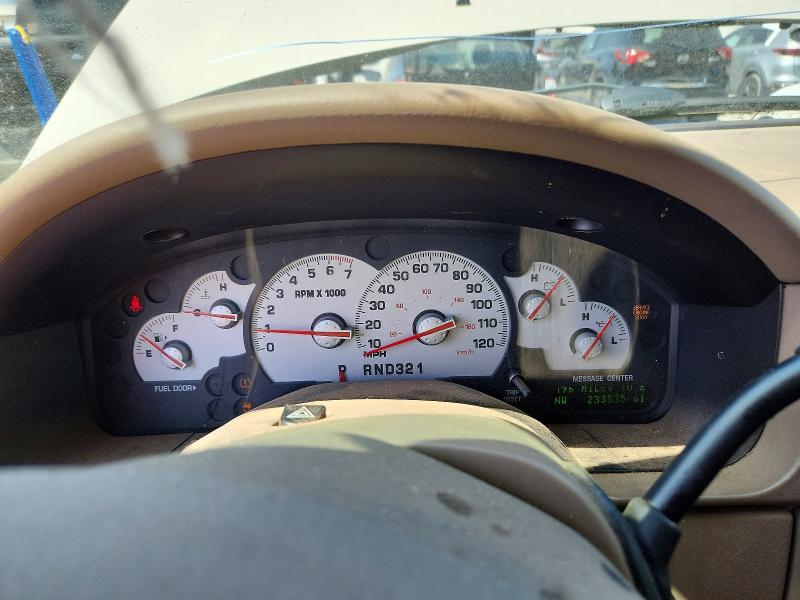 68952376 :رقم المزاد ، 4M2DU86W25ZJ18564 vin ، 2005 Mercury Mountaineer مزاد بيع