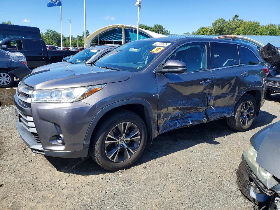 Aukcja sprzedaży 2018 Toyota Highlander, vin: 5TDBZRFH2JS903314, numer aukcji: 67237676