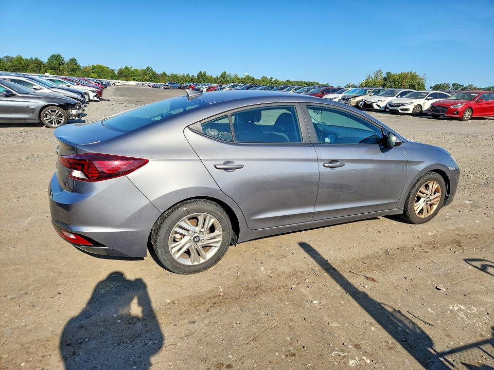 68710696 :رقم المزاد ، 5NPD84LF5KH482438 vin ، 2019 Hyundai Elantra مزاد بيع
