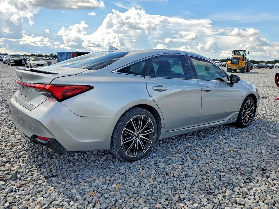2019 Toyota Avalon მანქანა იყიდება აუქციონზე, vin: 4T1BZ1FB2KU023008, აუქციონის ნომერი: 67697106