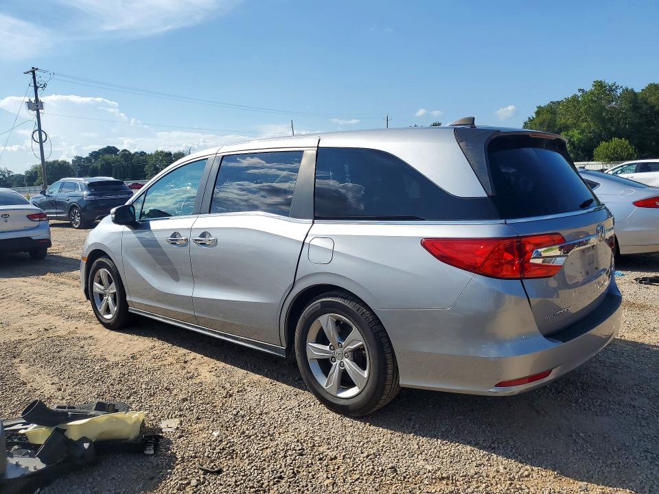 Продажа на аукционе авто 2018 Honda Odyssey, vin: 5FNRL6H72JB045558, номер лота: 68205286