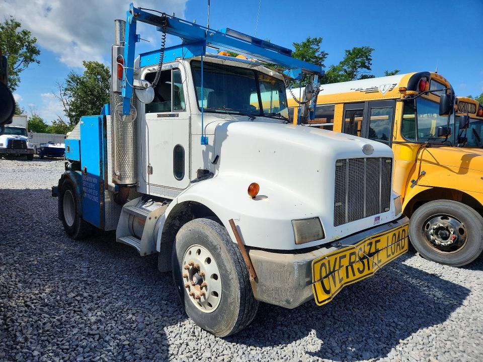 Aukcja sprzedaży 1999 Peterbilt 330, vin: 3WPNAD7X3XF486730, numer aukcji: 68131156