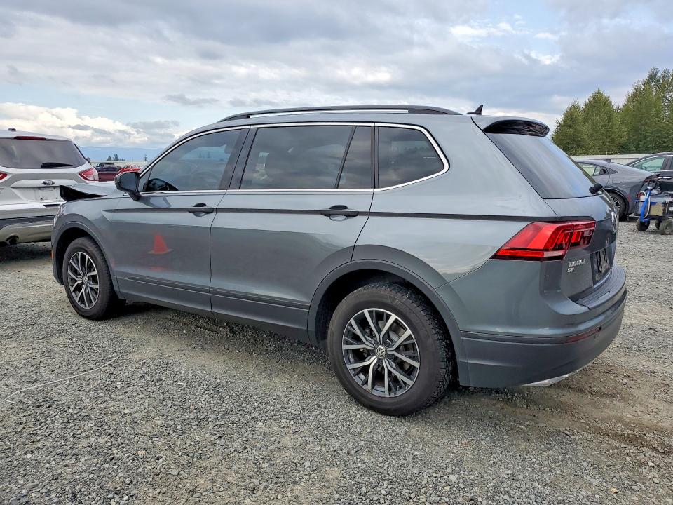Продажа на аукционе авто 2019 Volkswagen Tiguan, vin: 3VV2B7AX0KM023545, номер лота: 69212356