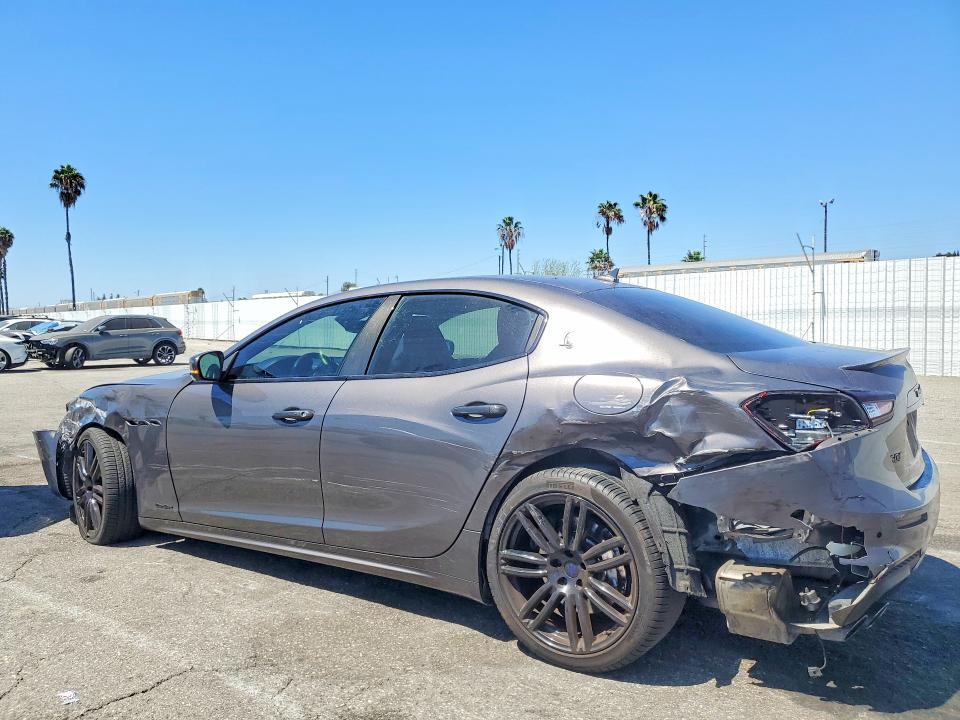 Продажа на аукционе авто 2018 Maserati Ghibli, vin: ZAM57YTS5J1300427, номер лота: 67567146