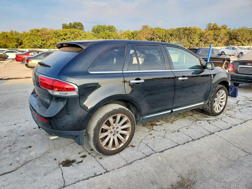 Продажа на аукционе авто 2013 Lincoln Mkx, vin: 2LMDJ6JK2DBL14447, номер лота: 70354366