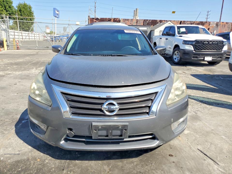 Продажа на аукционе авто 2015 Nissan Altima, vin: 1N4AL3APXFN889657, номер лота: 70252256