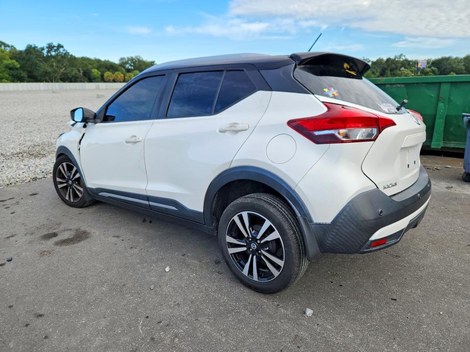 68630346 :رقم المزاد ، 3N1CP5DV0LL478134 vin ، 2020 Nissan Kicks مزاد بيع