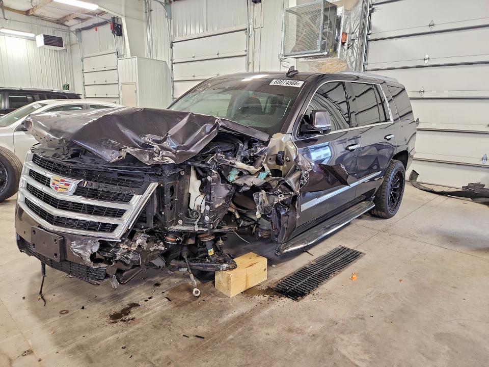 2017 Cadillac Escalade მანქანა იყიდება აუქციონზე, vin: 1GYS4BKJ8HR120029, აუქციონის ნომერი: 68874566