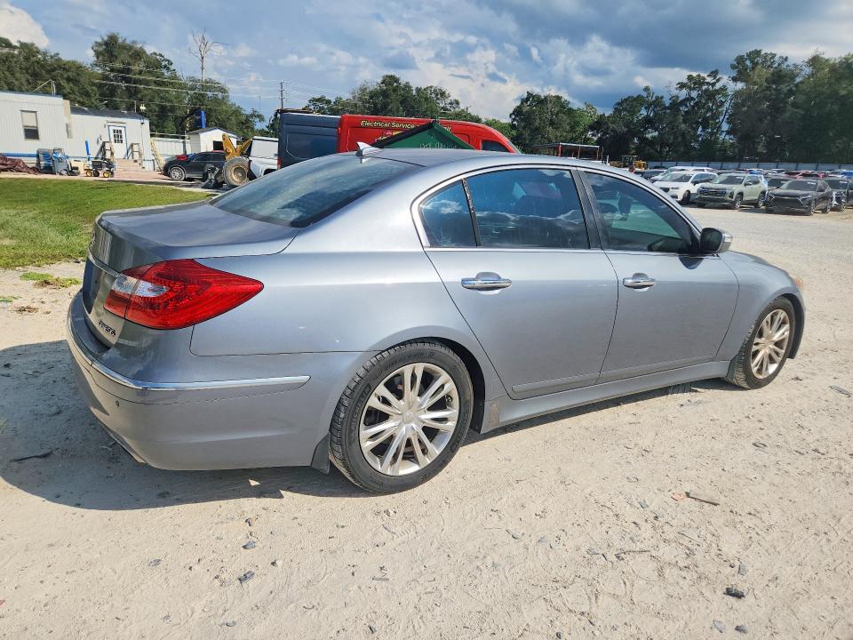 2014 Hyundai Genesis მანქანა იყიდება აუქციონზე, vin: KMHGC4DD9EU262413, აუქციონის ნომერი: 69906886