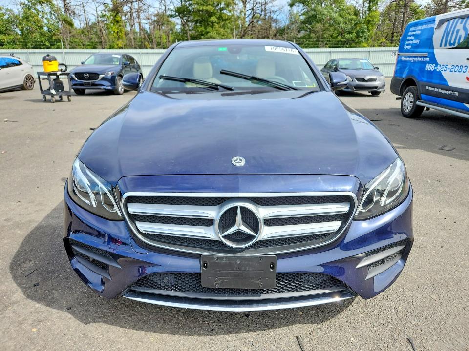 Продажа на аукционе авто 2019 Mercedes-benz E, vin: WDDZF6JB1KA527492, номер лота: 70099726
