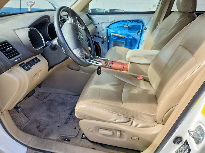 2010 Toyota Highlander მანქანა იყიდება აუქციონზე, vin: 5TDDK3EH7AS031143, აუქციონის ნომერი: 69451076
