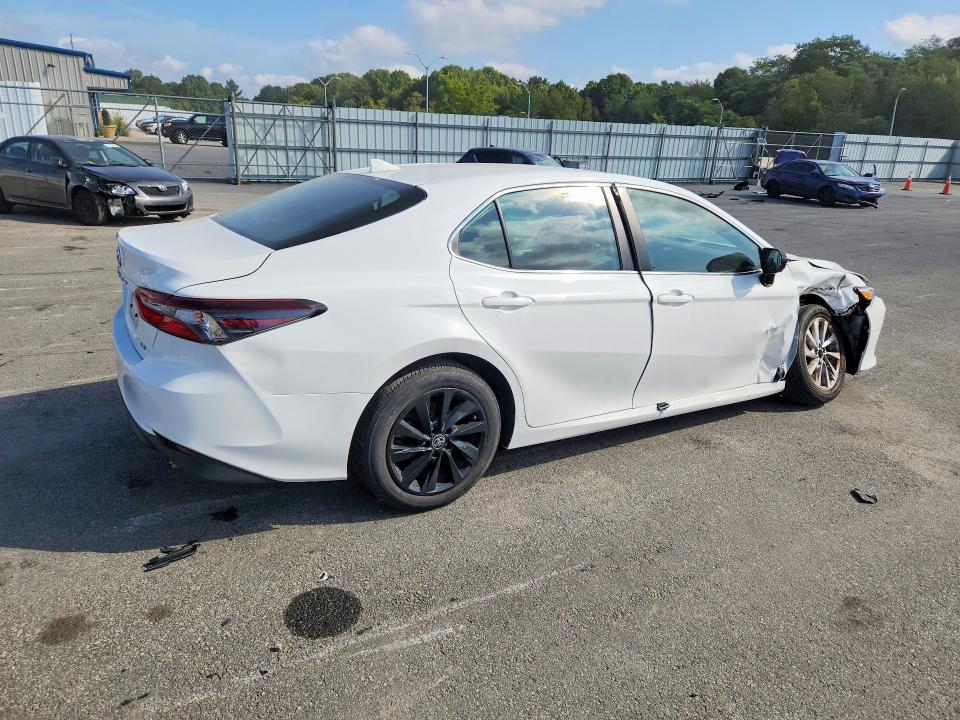 Продаж на аукціоні авто 2023 Toyota Camry, vin: 4T1C11AK3PU805229, номер лоту: 69172556