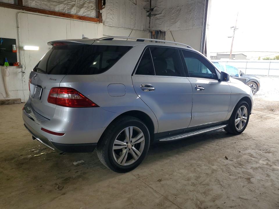 69800926 :رقم المزاد ، 4JGDA5HB4DA213529 vin ، 2013 Mercedes-benz Ml مزاد بيع
