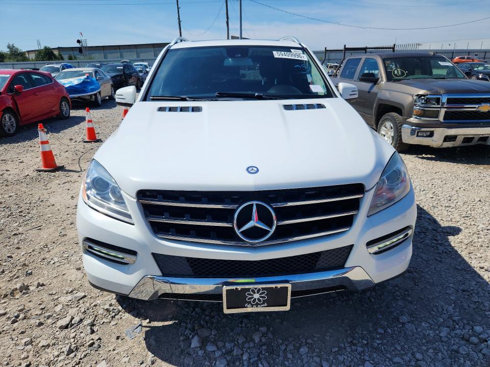 59409996 :رقم المزاد ، 4JGDA5HBXFA585105 vin ، 2015 Mercedes-benz Ml مزاد بيع