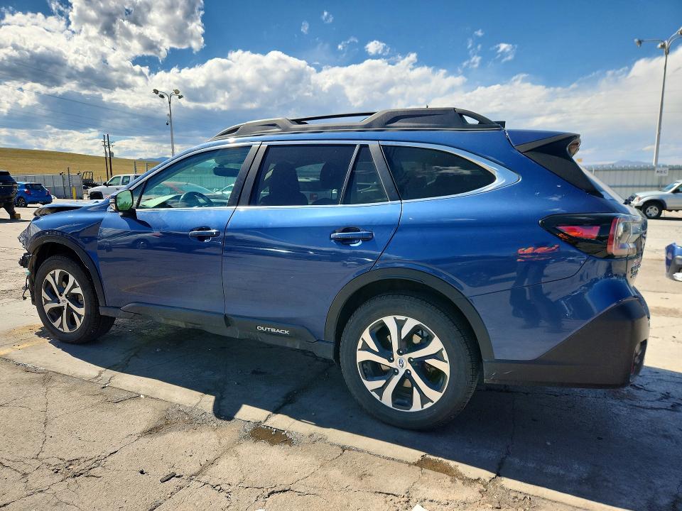 67198526 :رقم المزاد ، 4S4BTAMC5M3157047 vin ، 2021 Subaru Outback مزاد بيع