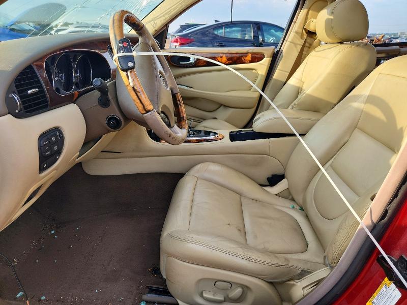 67099206 :رقم المزاد ، SAJWA79C85SG39238 vin ، 2005 Jaguar Xj8 مزاد بيع