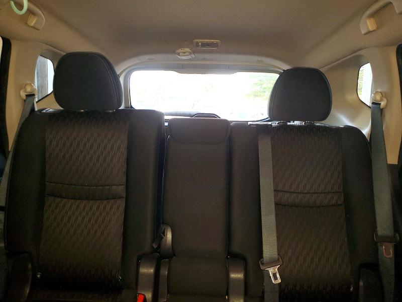 64813646 :رقم المزاد ، KNMAT2MV8HP587290 vin ، 2017 Nissan Rogue مزاد بيع