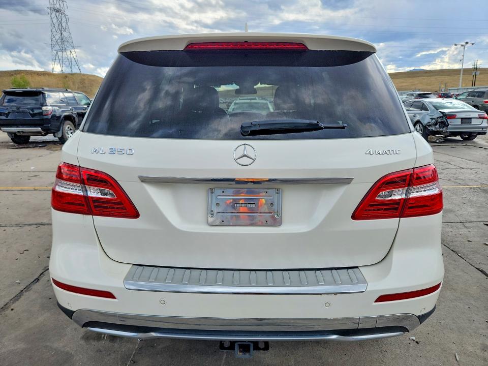 Продажа на аукционе авто 2015 Mercedes-benz Ml, vin: 4JGDA5HB1FA560903, номер лота: 69792346
