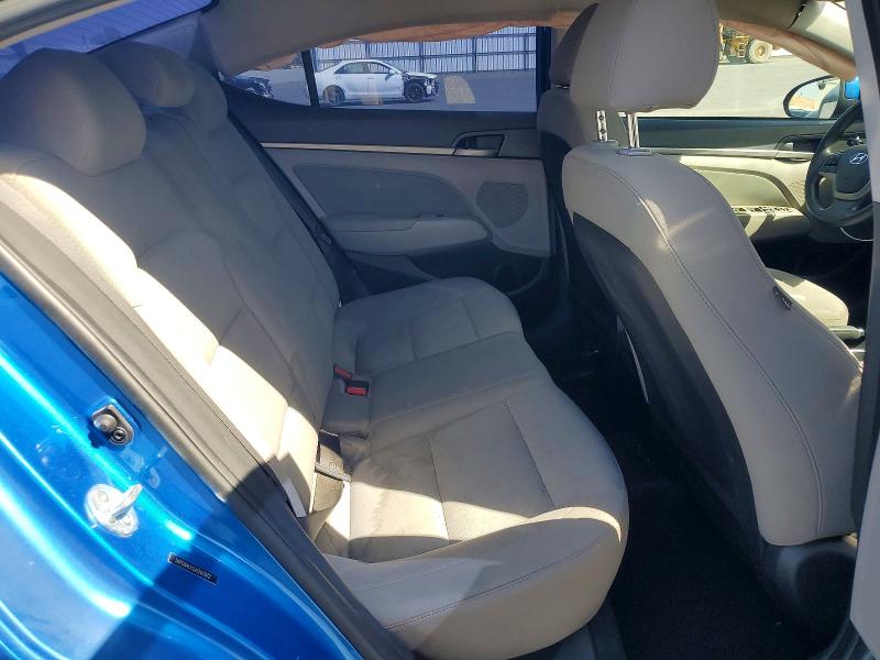 Продажа на аукционе авто 2018 Hyundai Elantra, vin: 5NPD84LF0JH297972, номер лота: 69728416