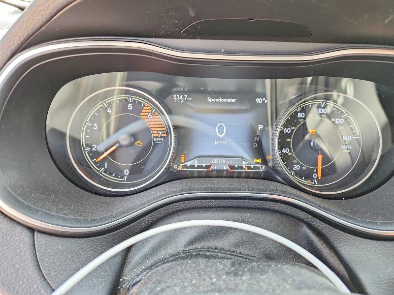 69774766 :رقم المزاد ، 1C4PJMDNXKD179989 vin ، 2019 Jeep Cherokee مزاد بيع