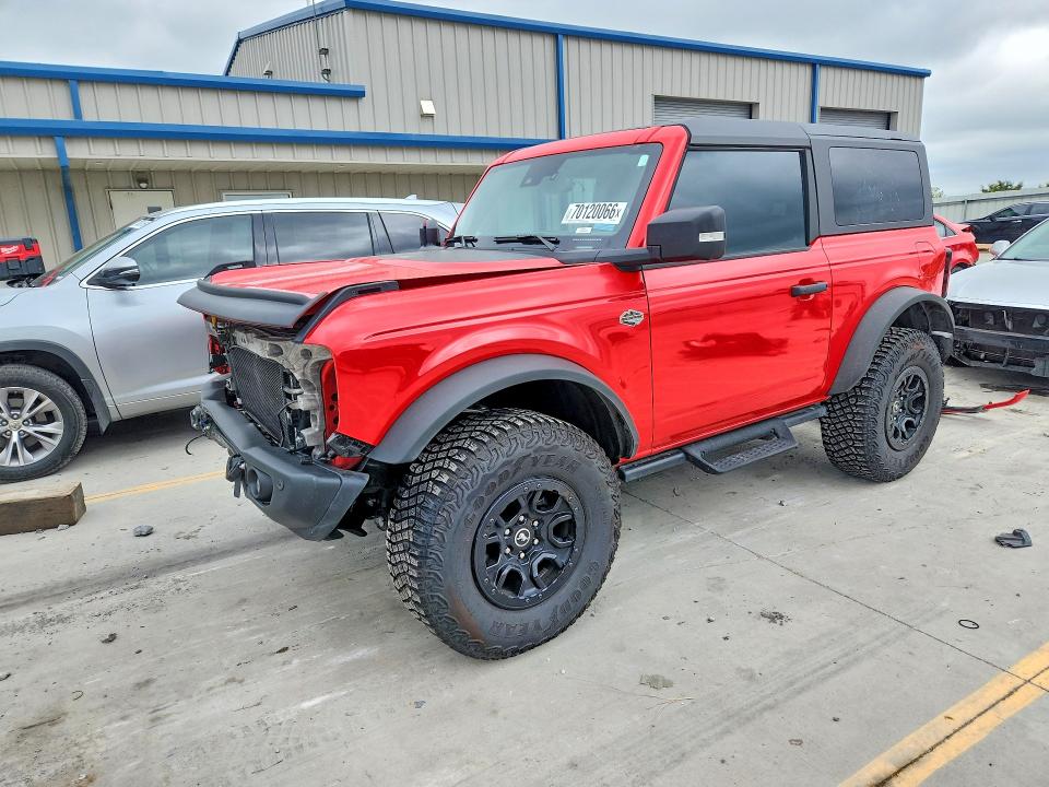 Продажа на аукционе авто 2023 Ford Bronco, vin: 1FMDE5CPXPLB68368, номер лота: 70120066