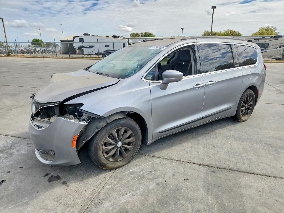 Aukcja sprzedaży 2017 Chrysler Pacifica, vin: 2C4RC1BG4HR532660, numer aukcji: 67924296