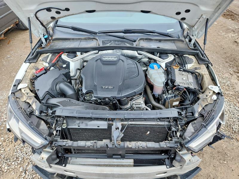 Продаж на аукціоні авто 2017 Audi A4, vin: WAUBNAF46HA084516, номер лоту: 66720736